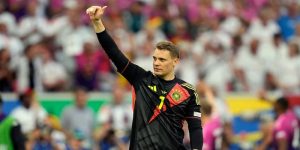 Manuel Neuer - Huyền thoại gôn Đức