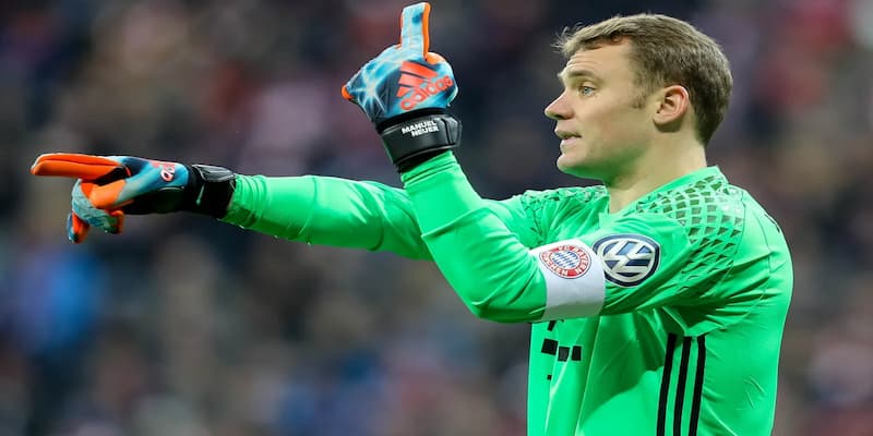 Khả năng lãnh đạo là một trong những điểm nổi bật của Manuel Neuer