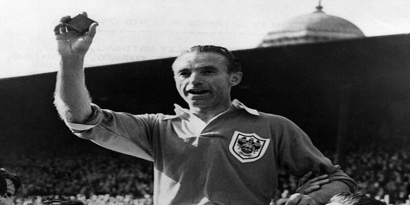 Stanley Matthews đã đạt được nhiều thành tích nổi bật với đội tuyển Anh