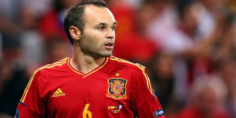 Iniesta là nhân tố không thể thiếu cho các danh hiệu của đội tuyển Tây Ban Nha