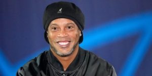 Ronaldinho - Cầu Thủ Brazil Độc Nhất Vô Nhị Trên Sân Cỏ