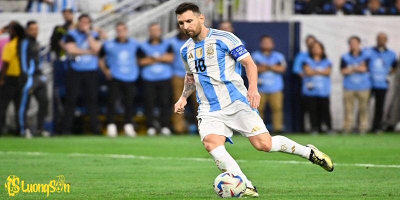 Messi ra sân tại kỳ World Cup cuối cùng trong sự nghiệp